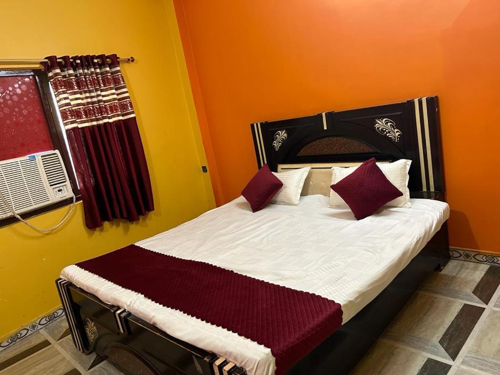 Hotel Shyam Inn Buxar エクステリア 写真