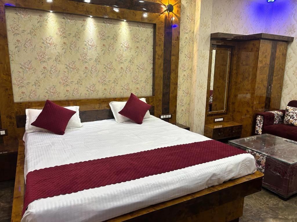 Hotel Shyam Inn Buxar エクステリア 写真